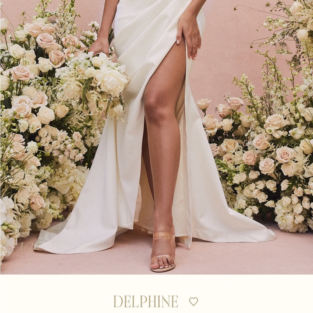 House of CB Ivory Draped Dress - Picture 2 of 4
